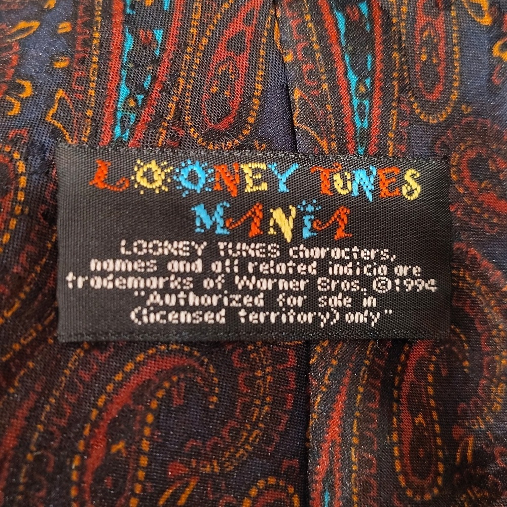 Vtg 1994 Looney Tunes Mania Bugs Taz Tweety Sylvester Marvin Paisley Pattern Tie - Picture 7 of 7